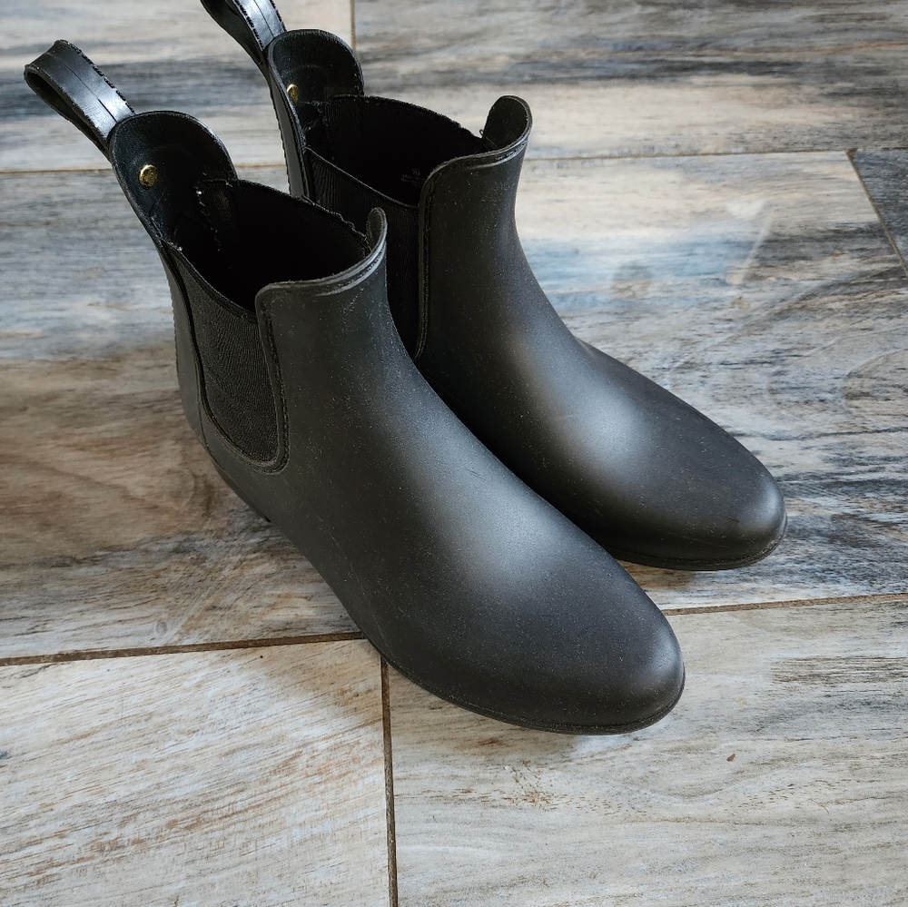 Sam Edelman Tinsley Rubber Rain Boots in Black